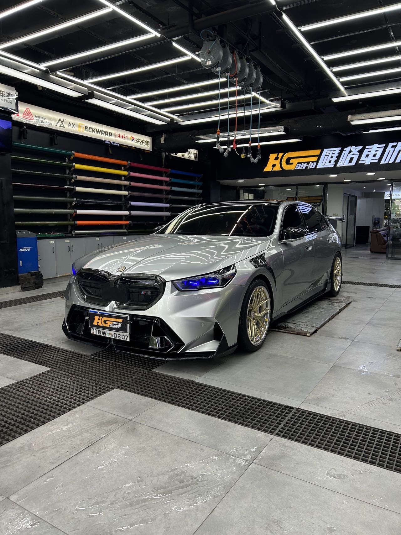 新款宝马5系改装升级