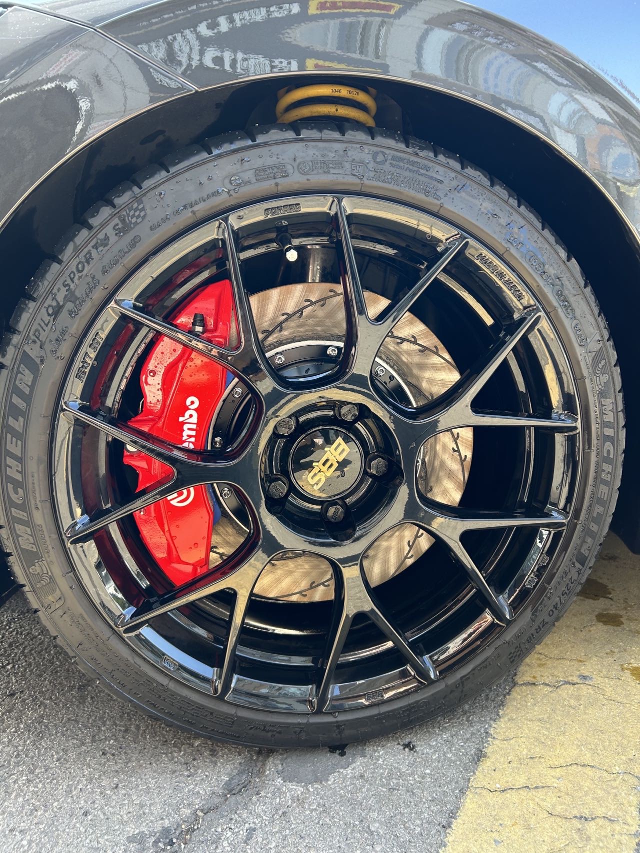 高尔夫 布雷博刹车
