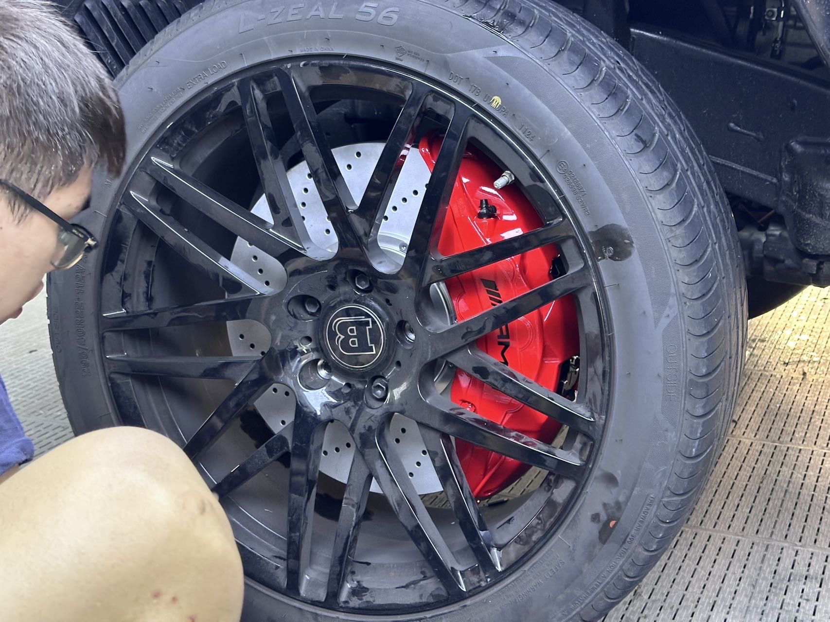 奔驰G350升级原厂AMG6活塞刹车案例分享
